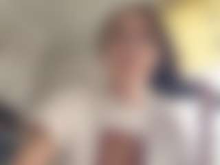 Live cam show with BrielleKane - Pegging on live18s.com