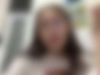 Live cam show with BrielleKane - Granny on CamSodaAdn