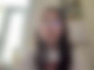 Live cam show with BrielleKane - Eating Pussy on alttransgirls