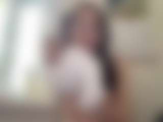 Live cam show with BrielleKane - Green Eyes on googirlz