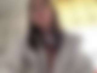Live cam show with BrielleKane - Ass To Mouth on friskycurves.com