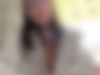 Live cam show with BrielleKane - Granny on eurowanks.com