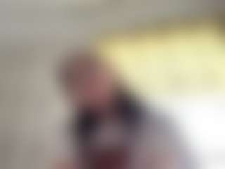 Live cam show with BrielleKane - Nature on galaxygirlnitro.com