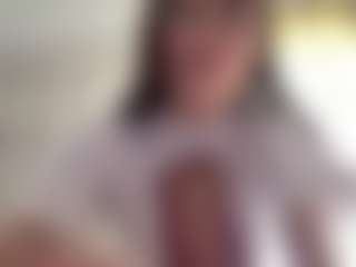 Live cam show with BrielleKane - Nature on studioflirtlive.com