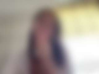 Live cam show with BrielleKane - Public on xDating