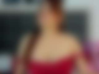 Live cam show with CamiilaRivera - Solo on Camsoda