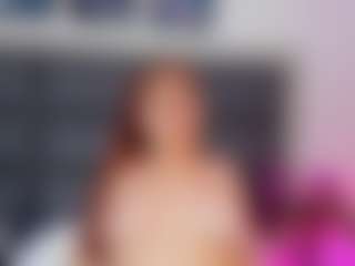 Live cam show with CamiilaRivera - Blowjob on milfzrlive.com