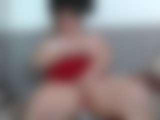 Chantal_bigboobs1