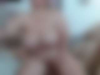 chantal_bigboobs1's Live Sex Cam Show