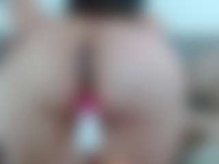 chantal_bigboobs1's Live Sex Cam Show