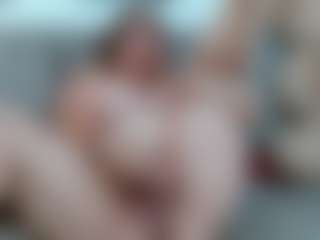 chantal_bigboobs1's Live Sex Cam Show