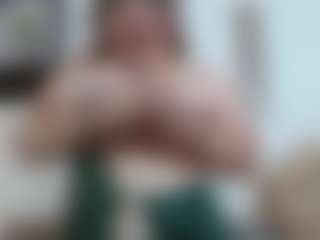 chantal_bigboobs1's Live Sex Cam Show