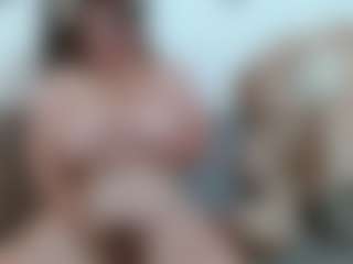 chantal_bigboobs1's Live Sex Cam Show