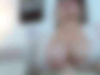 chantal_bigboobs1's Live Sex Cam Show