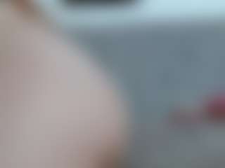 Chantal_bigboobs1