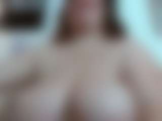chantal_bigboobs1's Live Sex Cam Show