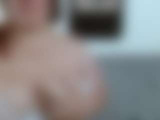 Live cam show with chantal_bigboobs1 - Drinking on crypto-cams