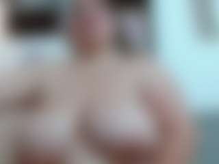 Live cam show with chantal_bigboobs1 - Sexwebcam Brown Hair on EXY