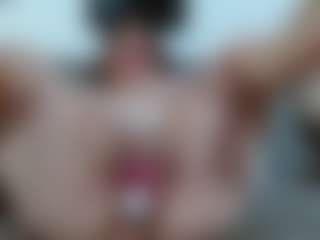 chantal_bigboobs1's Live Sex Cam Show