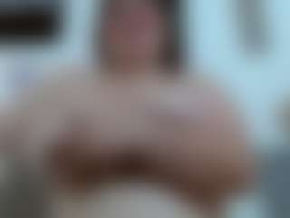 chantal_bigboobs1's Live Sex Cam Show
