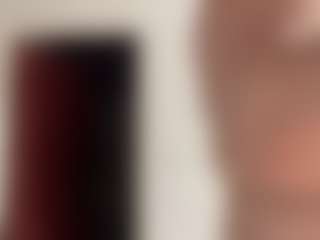 chantal_bigboobs1's Live Sex Cam Show