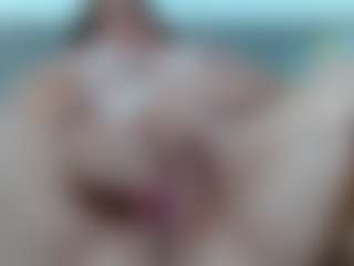 chantal_bigboobs1's Live Sex Cam Show