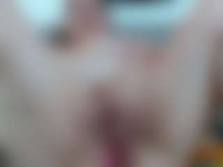 chantal_bigboobs1's Live Sex Cam Show