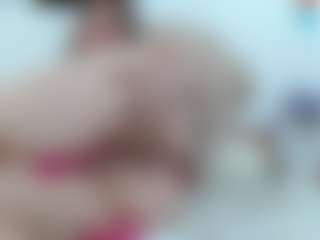 chantal_bigboobs1のライブセックスチャットショー