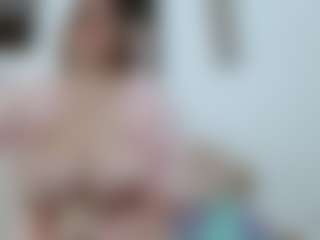 chantal_bigboobs1's Live Sex Cam Show