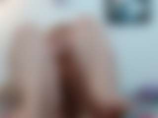 Live cam show with chantal_bigboobs1 - White Curvy on Lustler | colombia