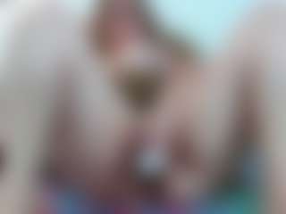 chantal_bigboobs1's Live Sex Cam Show