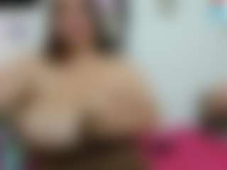 chantal_bigboobs1's Live Sex Cam Show