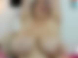 chantal_bigboobs1's Live Sex Cam Show