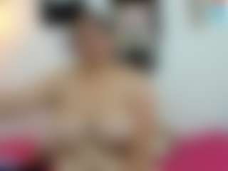 chantal_bigboobs1's Live Sex Cam Show