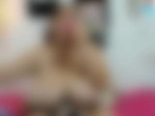 chantal_bigboobs1's Live Sex Cam Show