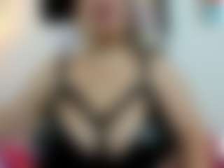 chantal_bigboobs1's Live Sex Cam Show