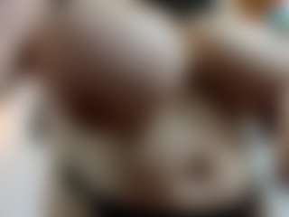 chantal_bigboobs1's Live Sex Cam Show