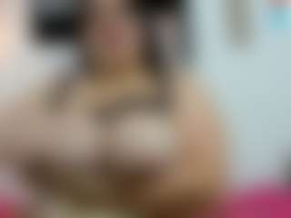 chantal_bigboobs1's Live Sex Cam Show