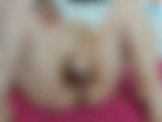 chantal_bigboobs1's Live Sex Cam Show