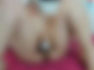 chantal_bigboobs1's Live Sex Cam Show