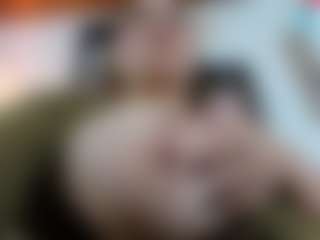chantal_bigboobs1's Live Sex Cam Show