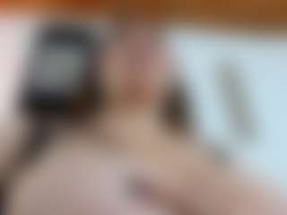 chantal_bigboobs1's Live Sex Cam Show