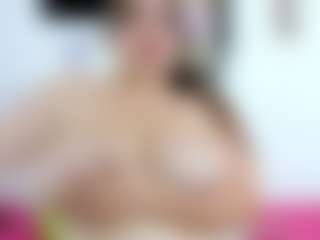 chantal_bigboobs1's Live Sex Cam Show