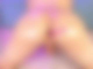 Live cam show with Cherryyboy - Hazel Eyes on Camsoda