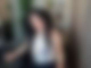 Live cam show with EmmaBlissa - HD on Camsoda