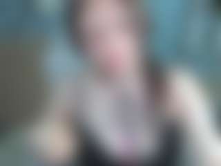 Live cam show with EmmaBlissa - Body Massage on StripNow