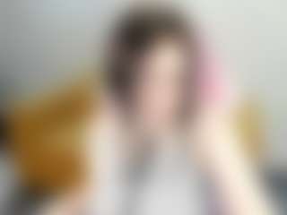 Live cam show with EmmaBlissa - Asmr on https://playwithruby.com