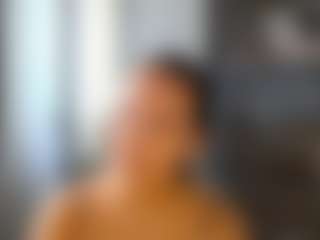 Live cam show with Lolla - Nipple Piercings on Strip Flash - Live Sex Shows