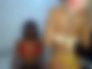 Live cam show with GoldMistres - Facial on Uber Horny