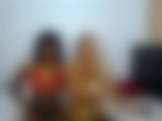 Live cam show with GoldMistres - College on Gym Cam Girls